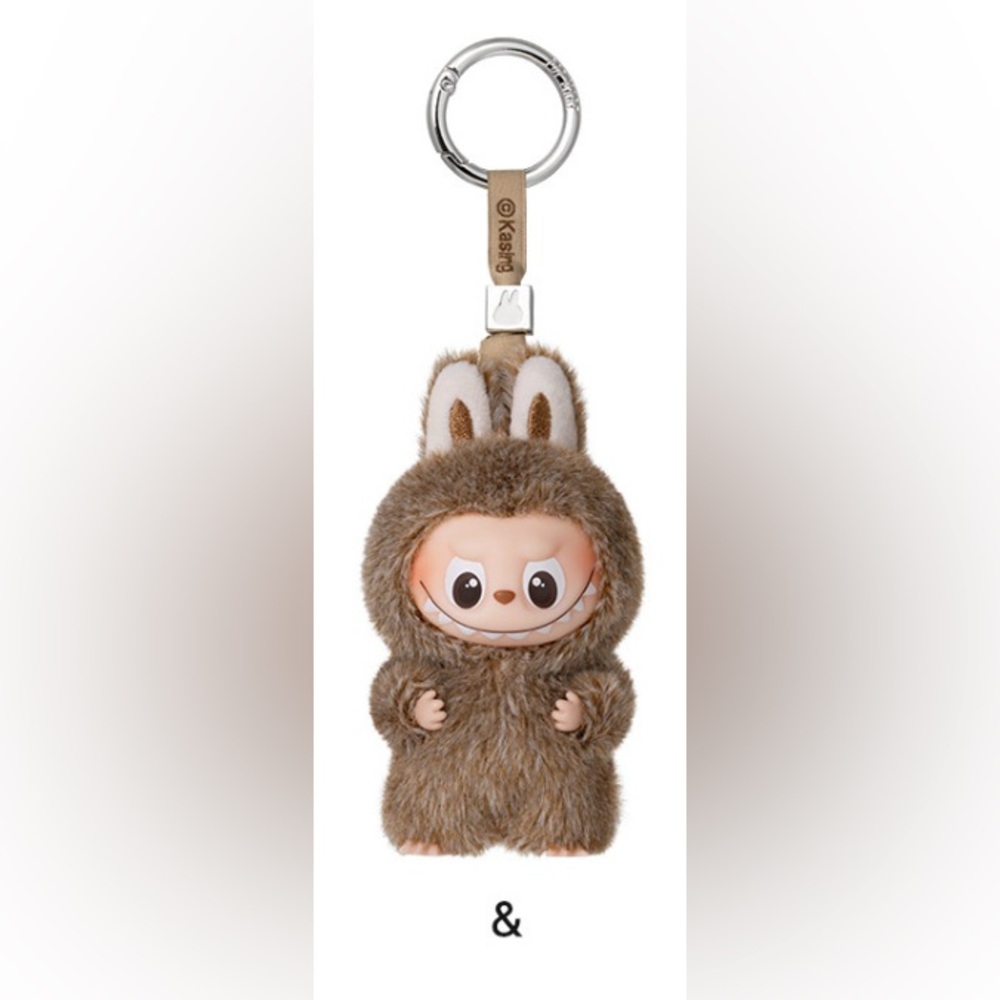 Labubu pin for love &